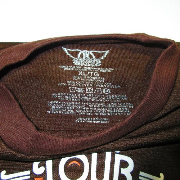 Aerosmith Men's Dark Brown Tour 1977 Graphic Tee - Picture 2 of 3
